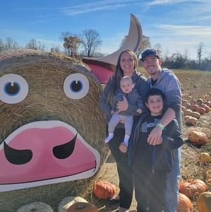 Meet your Posher, Steph